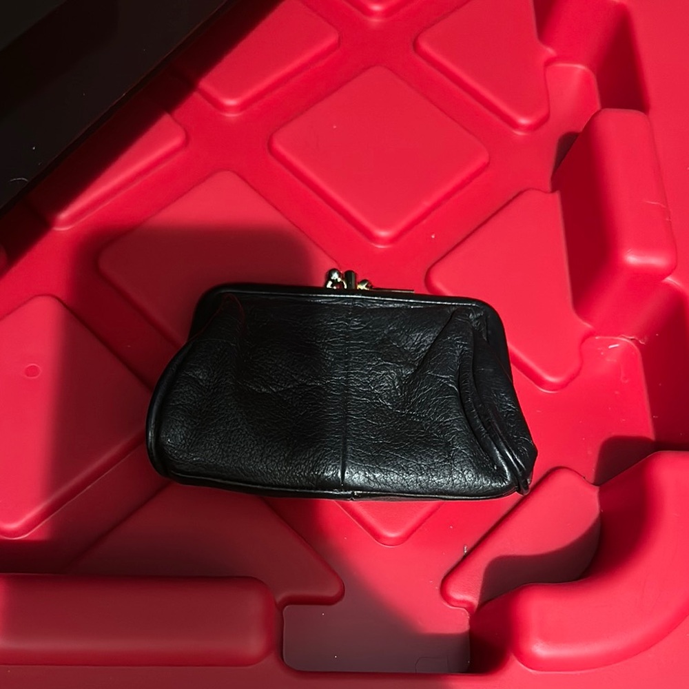 Classic Black Leather Coin Purse - Men